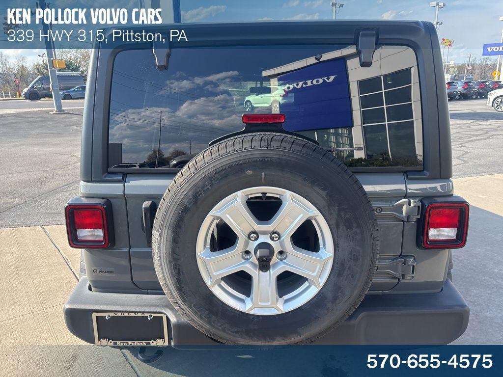 used 2021 Jeep Wrangler Unlimited car, priced at $27,841