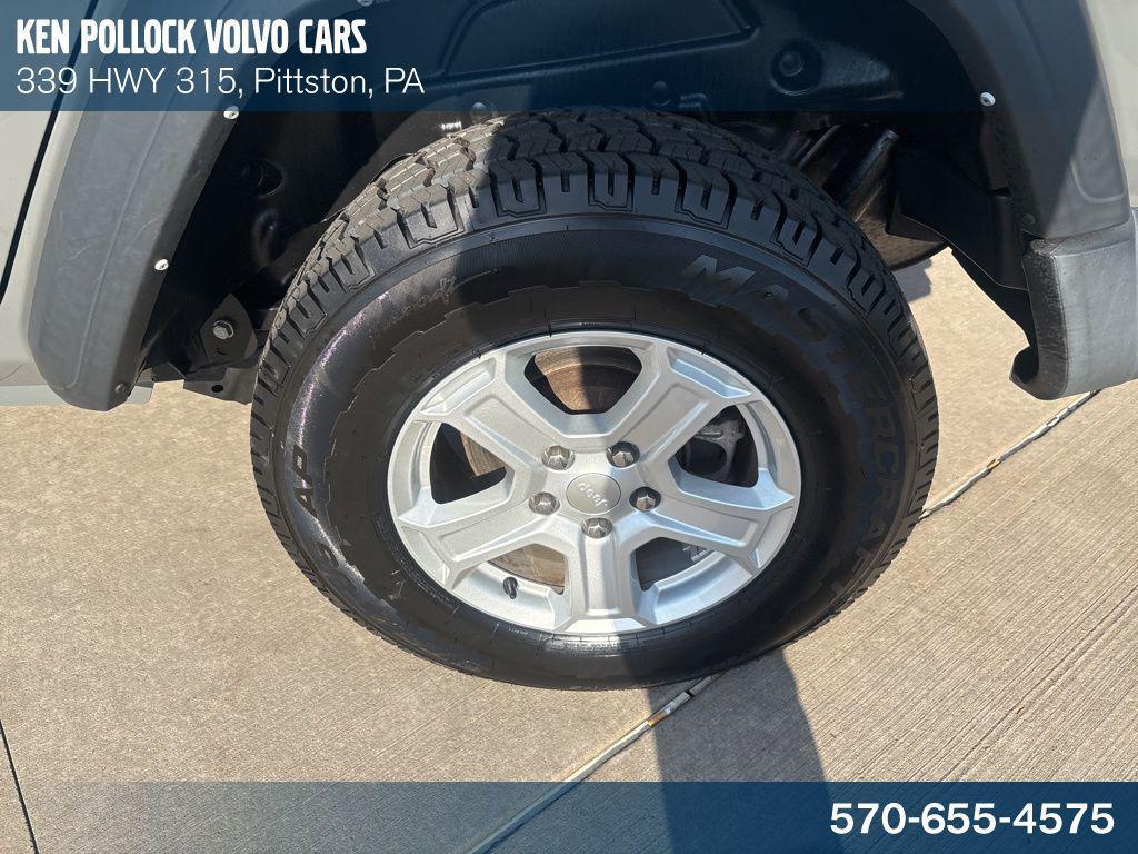 used 2021 Jeep Wrangler Unlimited car, priced at $27,841