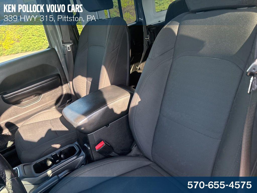used 2021 Jeep Wrangler Unlimited car, priced at $27,841
