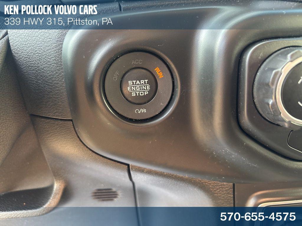 used 2021 Jeep Wrangler Unlimited car, priced at $27,841
