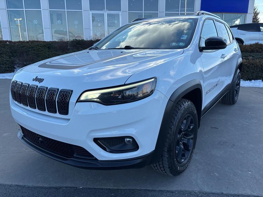 used 2022 Jeep Cherokee car, priced at $22,987