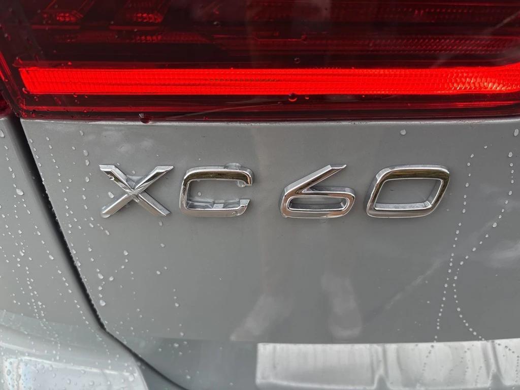 new 2026 Volvo XC60 Plug-In Hybrid car, priced at $75,235