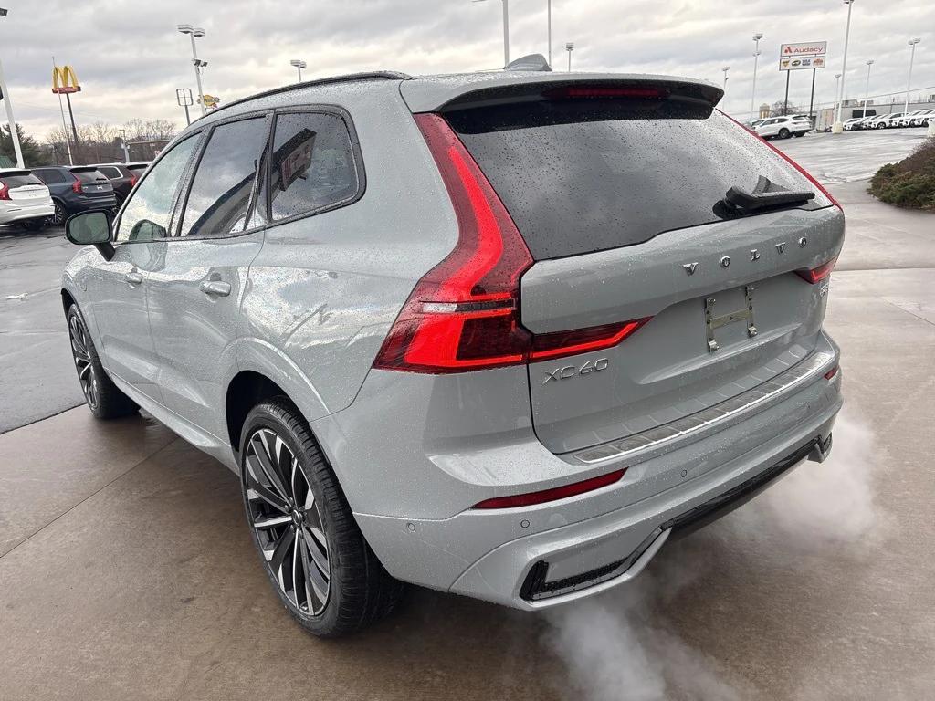 new 2026 Volvo XC60 Plug-In Hybrid car, priced at $75,235