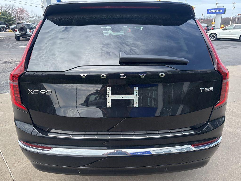 new 2026 Volvo XC90 Plug-In Hybrid car, priced at $85,625