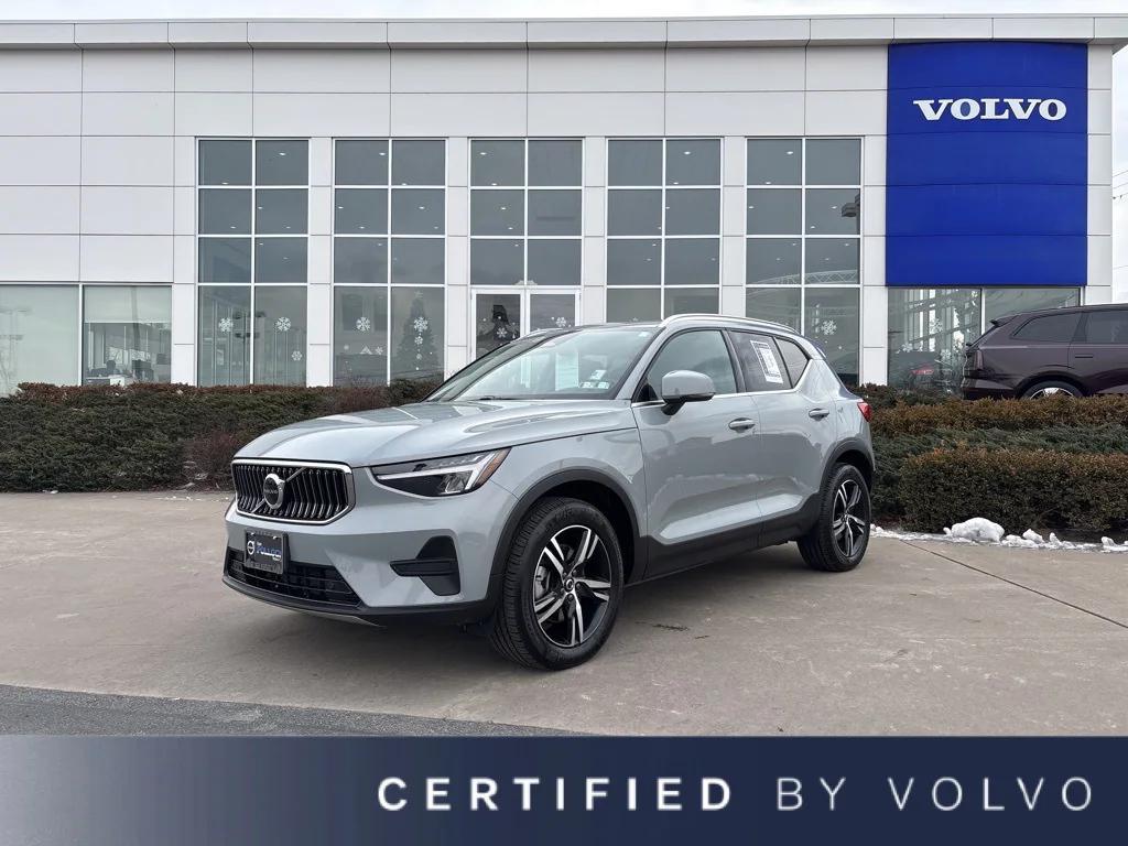 used 2025 Volvo XC40 car, priced at $30,853