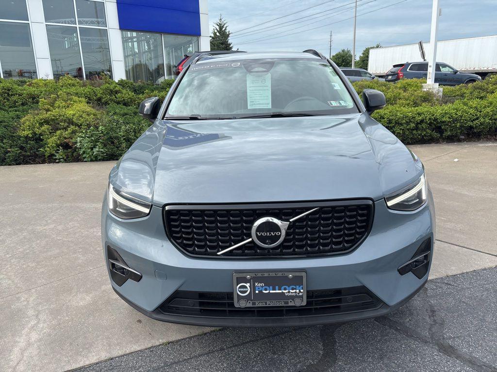 used 2023 Volvo XC40 car, priced at $30,719