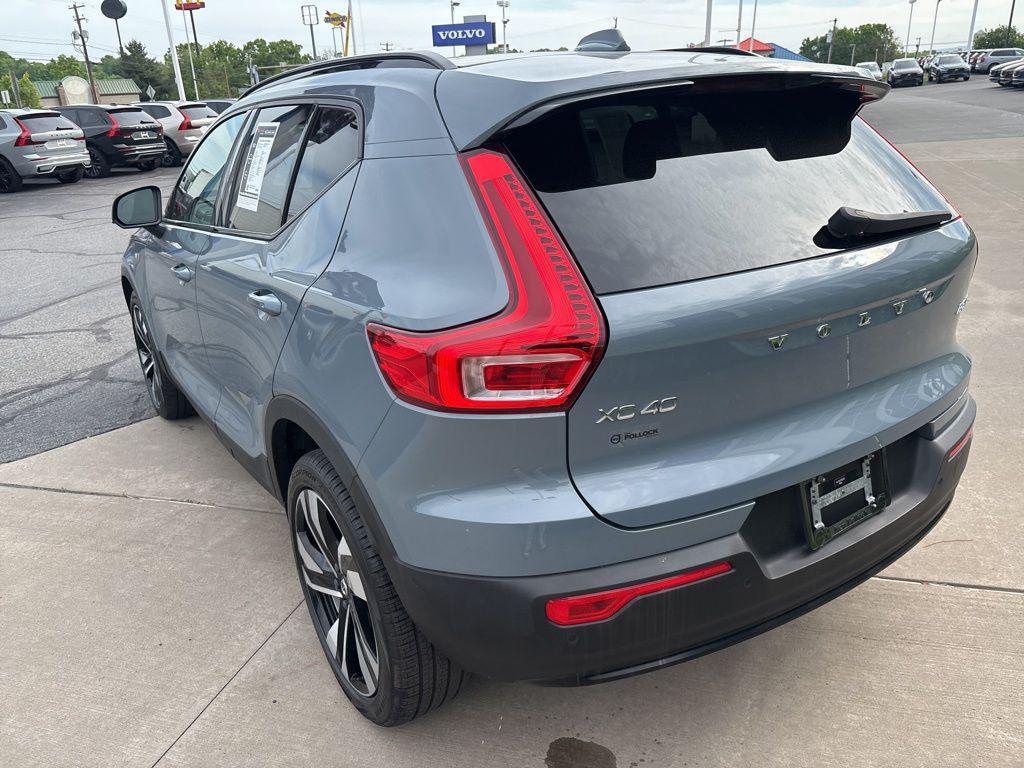 used 2023 Volvo XC40 car, priced at $30,719
