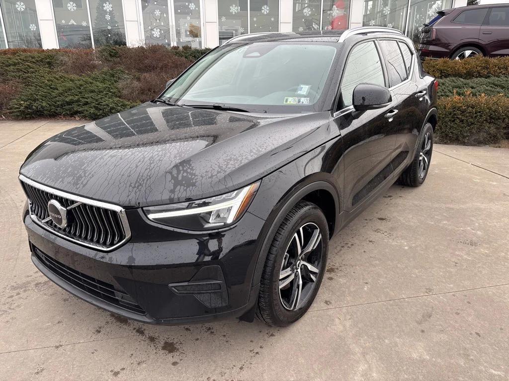 used 2025 Volvo XC40 car, priced at $29,995