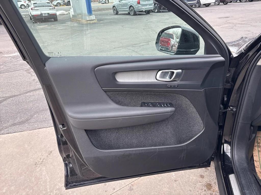 used 2025 Volvo XC40 car, priced at $29,995