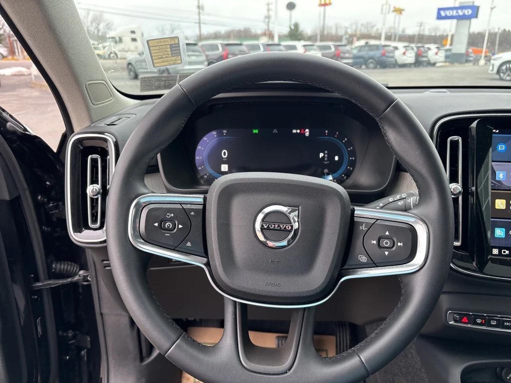 used 2025 Volvo XC40 car, priced at $29,995