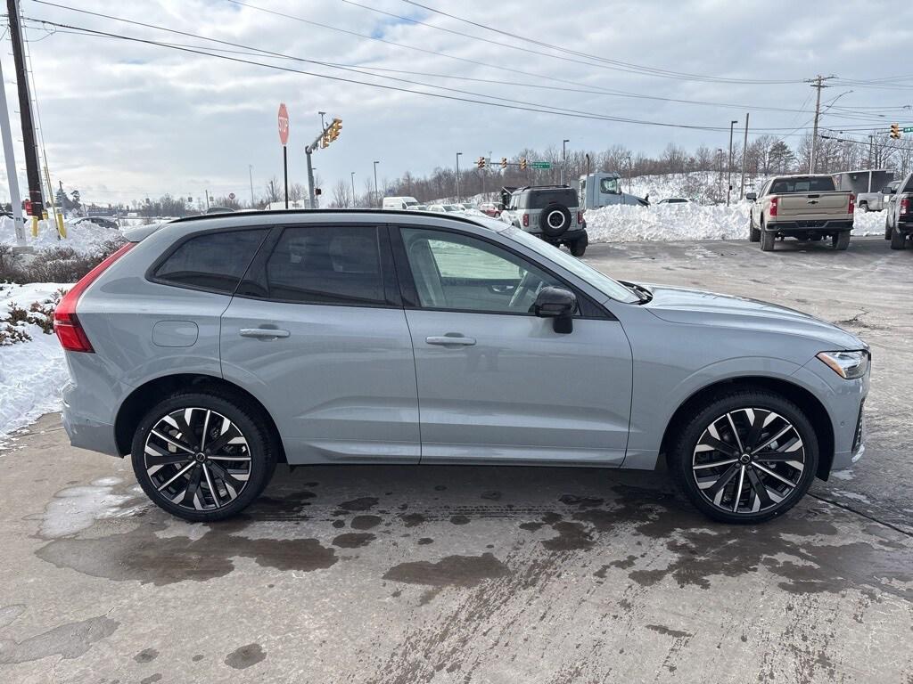 new 2026 Volvo XC60 car, priced at $64,055