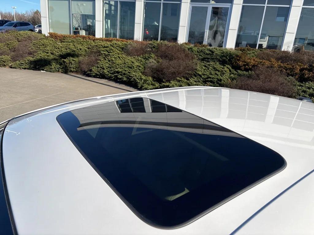 used 2016 Ford Taurus car, priced at $10,450