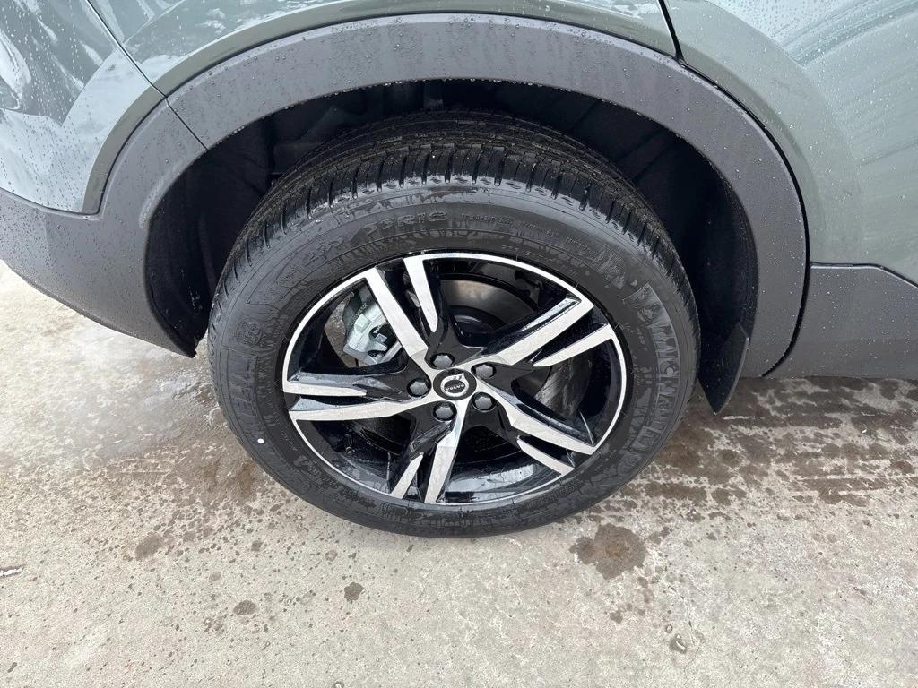 new 2026 Volvo XC40 car, priced at $45,645