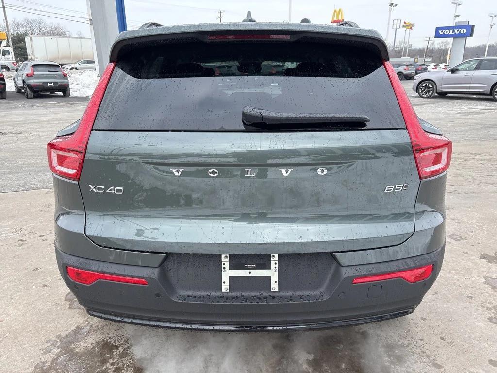 new 2026 Volvo XC40 car, priced at $45,645