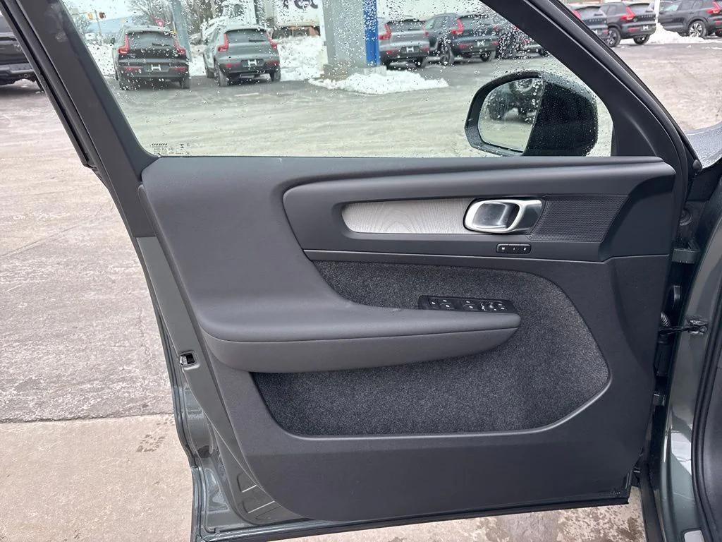 new 2026 Volvo XC40 car, priced at $45,645