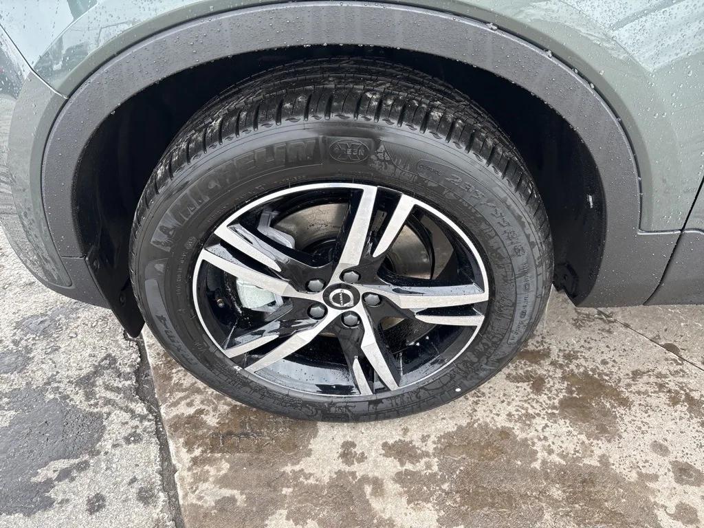 new 2026 Volvo XC40 car, priced at $45,645