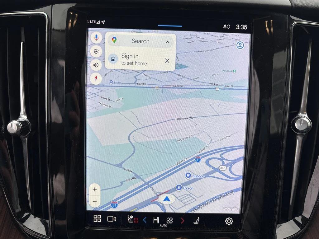 used 2023 Volvo XC60 car, priced at $31,995