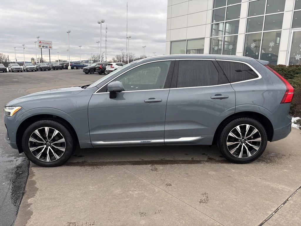 used 2023 Volvo XC60 car, priced at $31,995