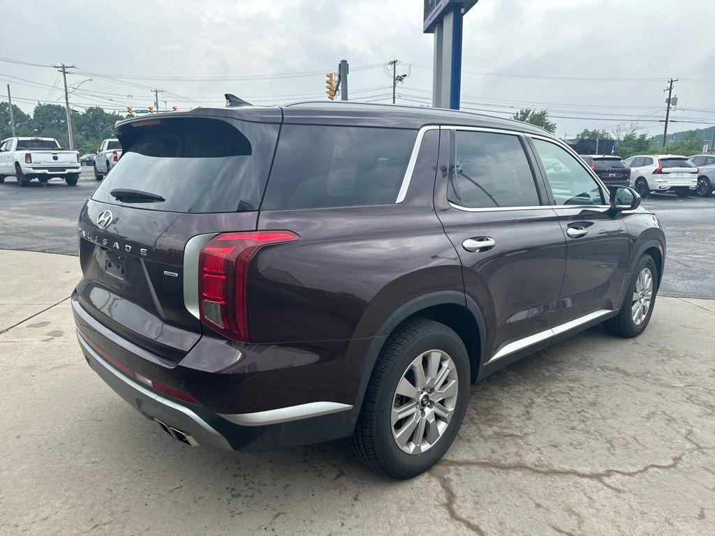 used 2024 Hyundai Palisade car, priced at $33,438