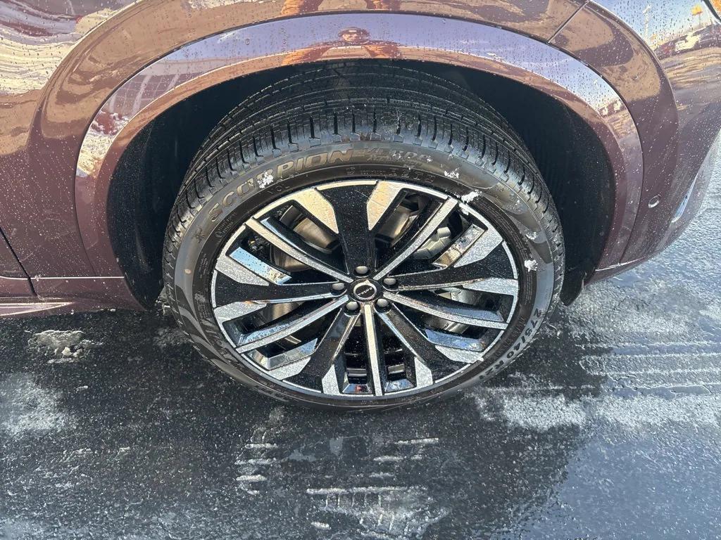 new 2026 Volvo XC90 car, priced at $75,950