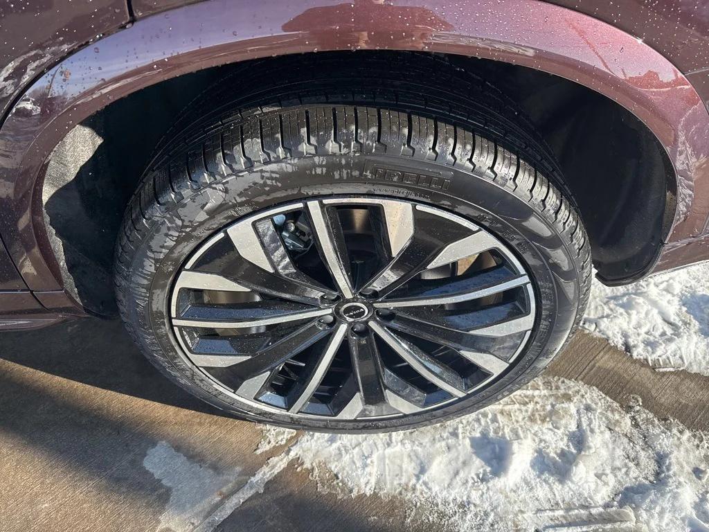 new 2026 Volvo XC90 car, priced at $75,950