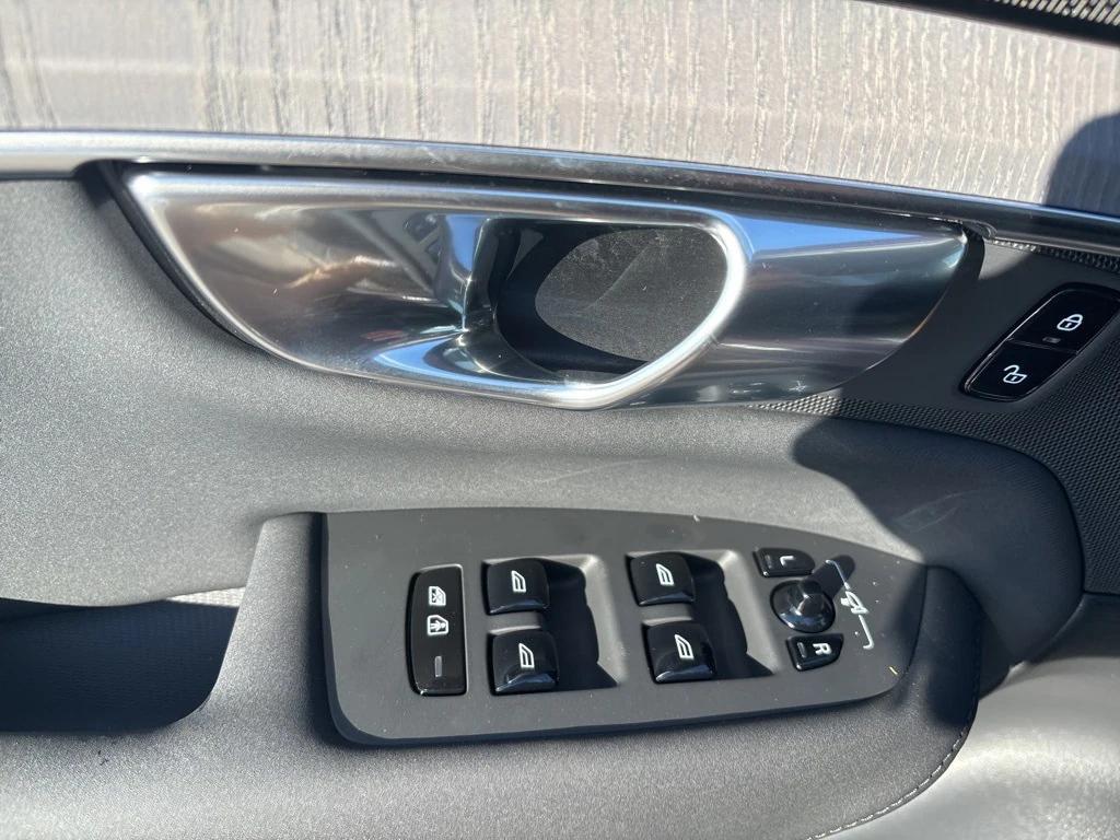 new 2026 Volvo XC90 car, priced at $75,950