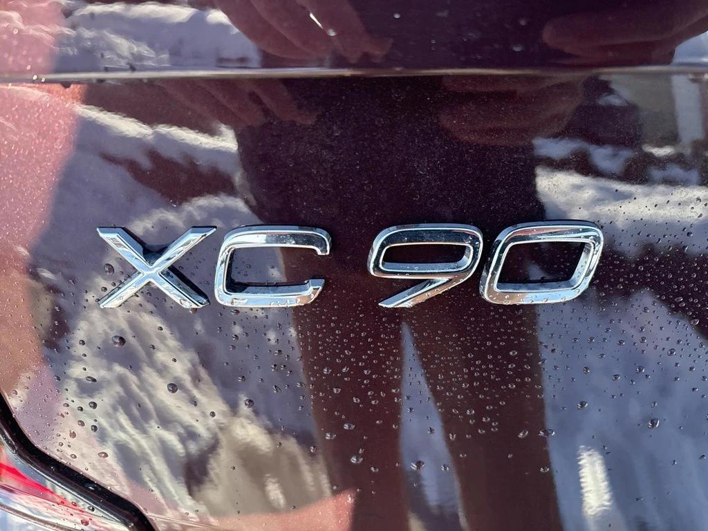 new 2026 Volvo XC90 car, priced at $75,950