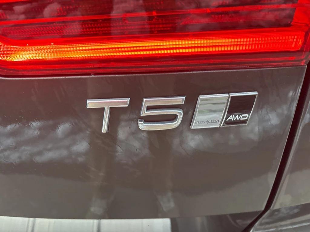 used 2020 Volvo XC60 car, priced at $23,495