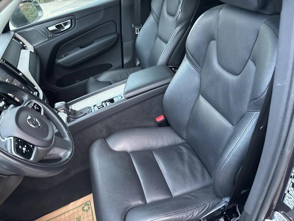 used 2020 Volvo XC60 car, priced at $23,495