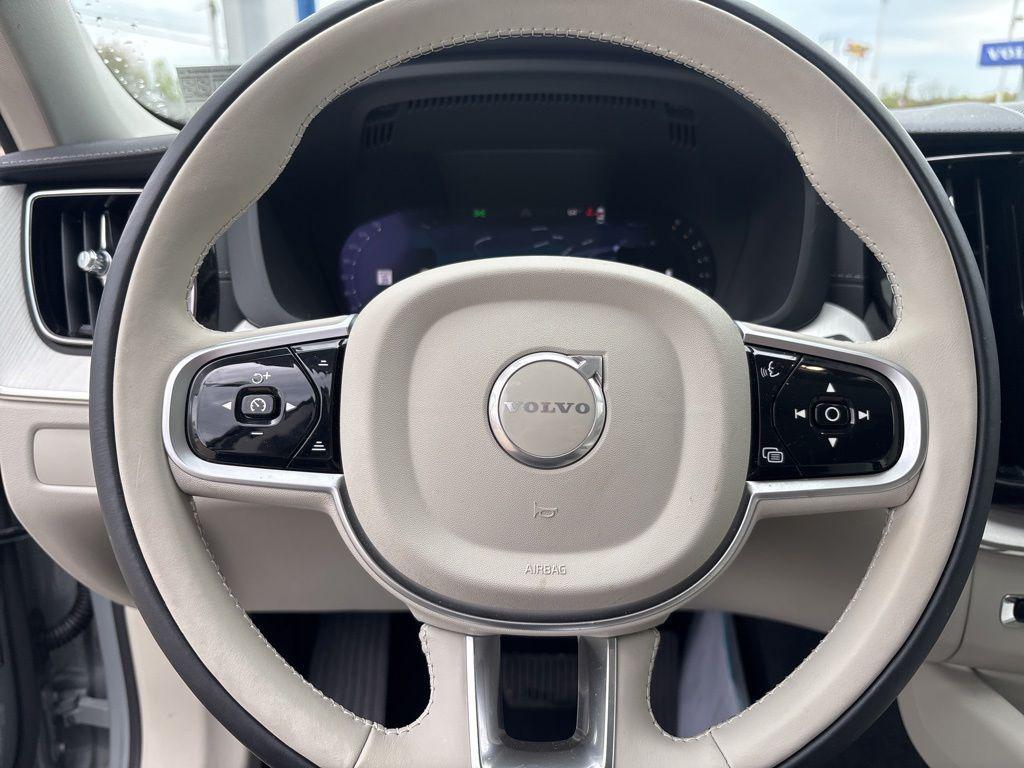 used 2026 Volvo XC60 car, priced at $57,995
