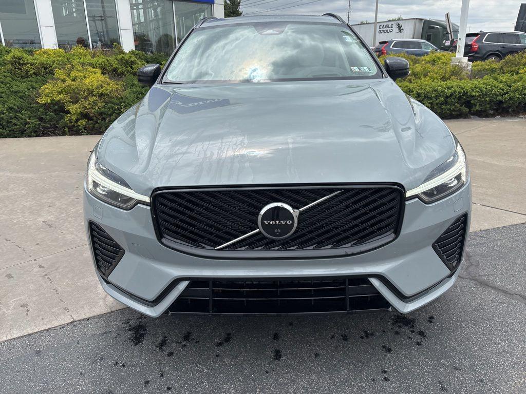 used 2026 Volvo XC60 car, priced at $57,995
