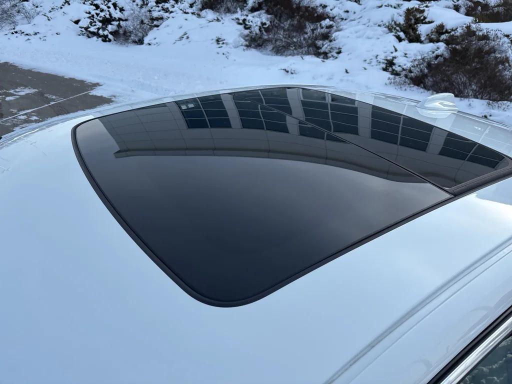 used 2022 Volvo S60 Recharge Plug-In Hybrid car, priced at $33,468