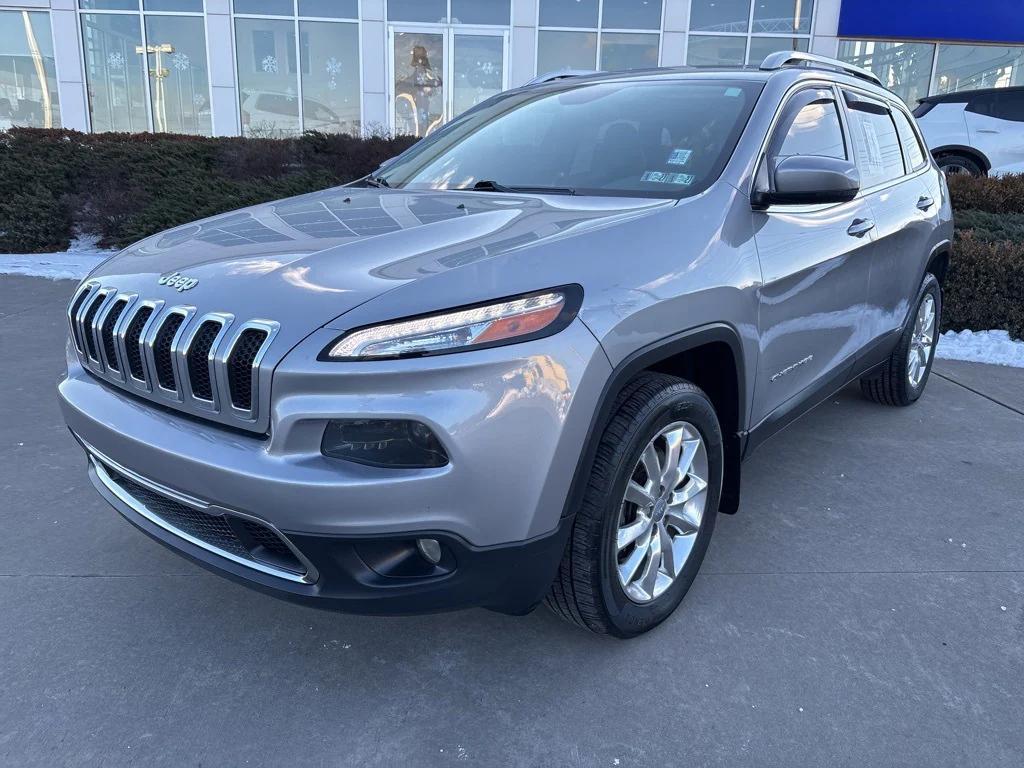 used 2017 Jeep Cherokee car, priced at $13,295