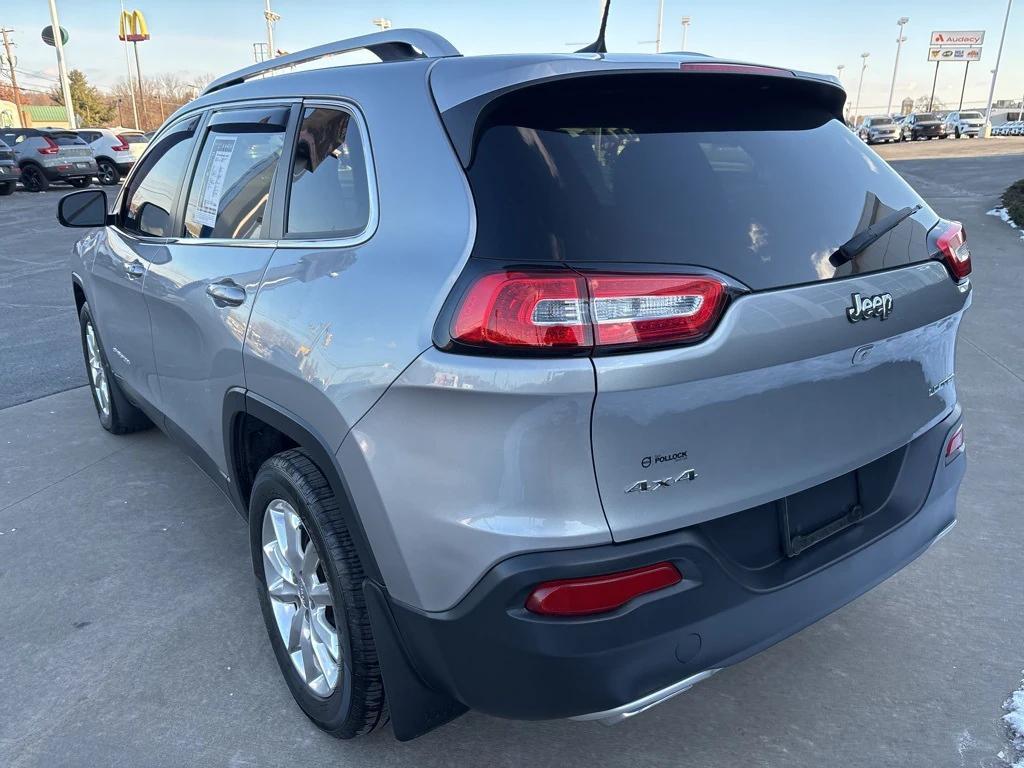 used 2017 Jeep Cherokee car, priced at $13,295