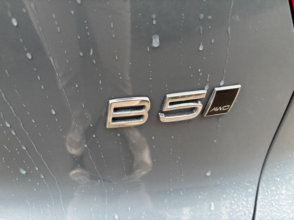 used 2023 Volvo XC40 car, priced at $32,495