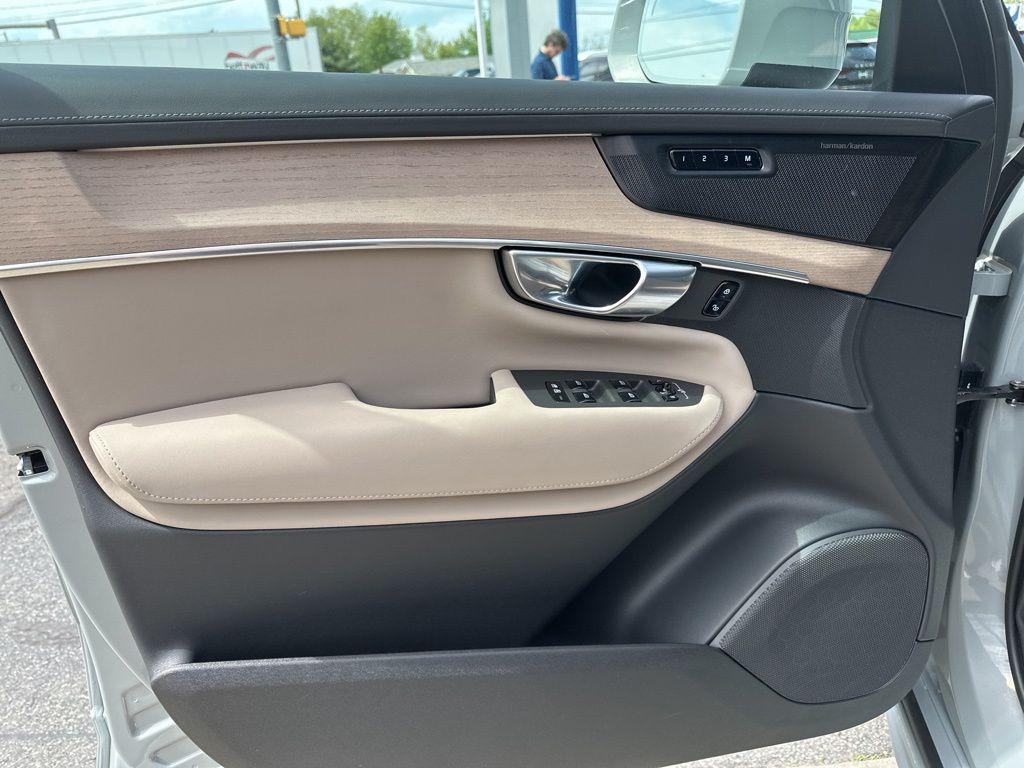 used 2025 Volvo XC90 car, priced at $52,510