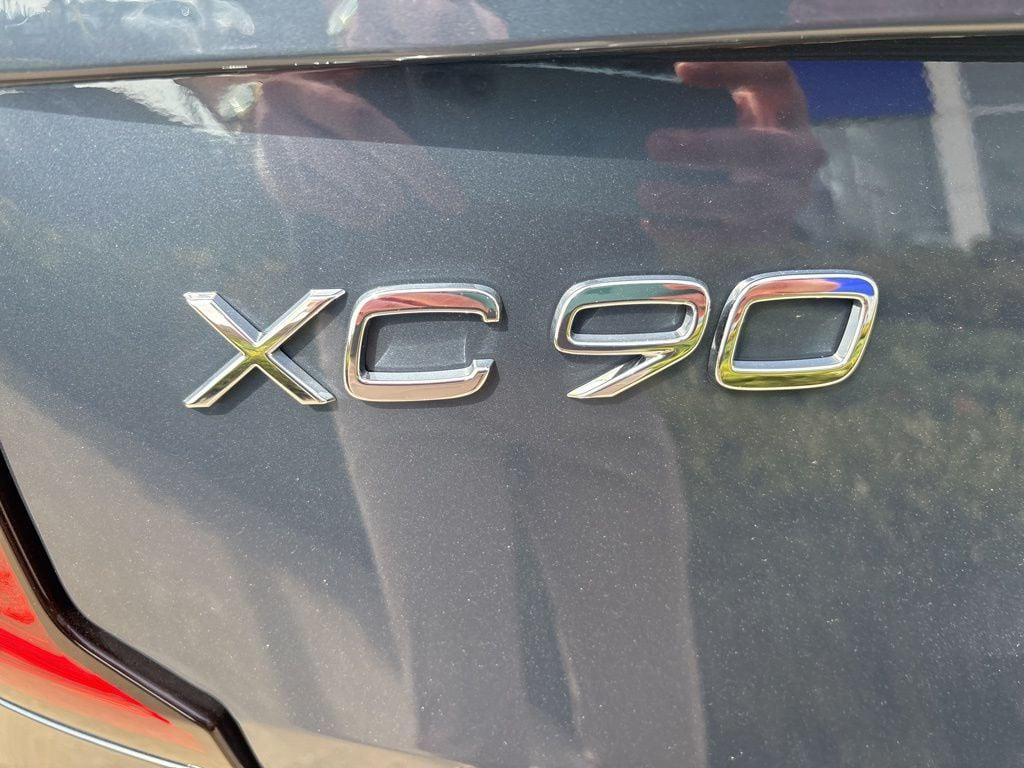 new 2026 Volvo XC90 car, priced at $73,130
