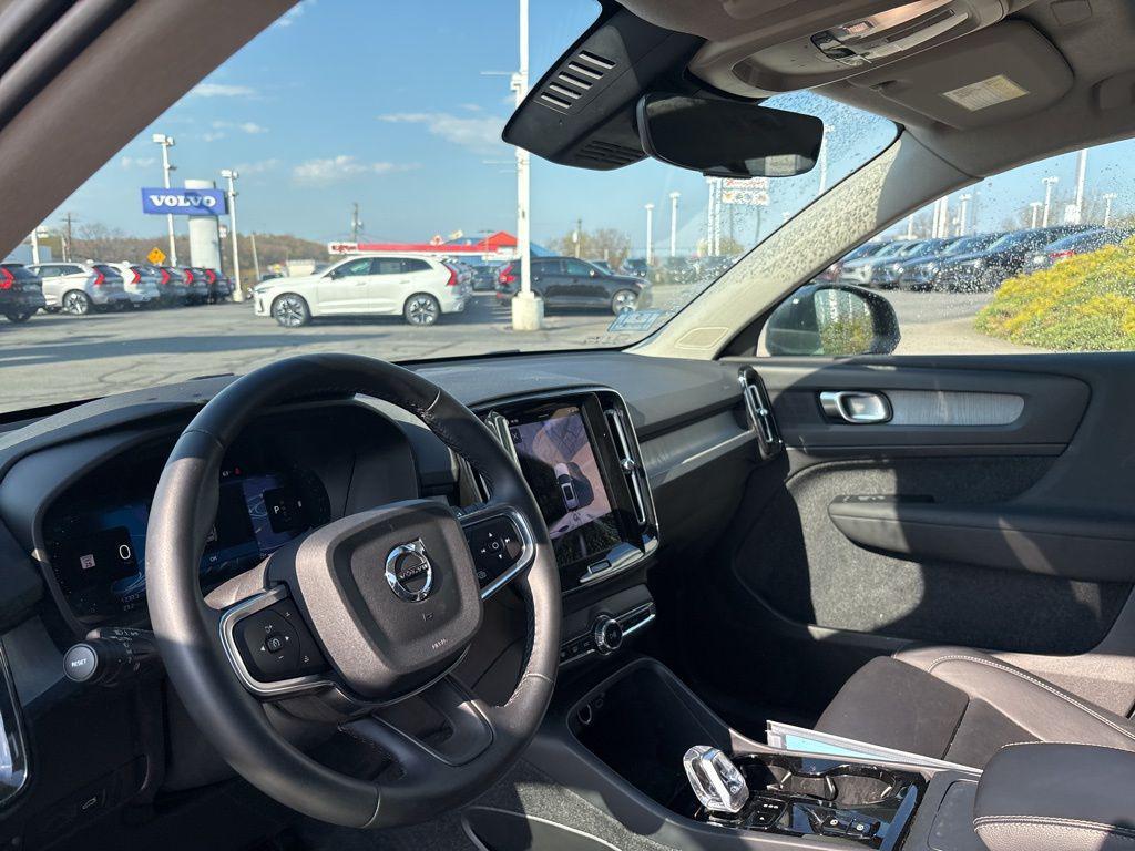 used 2025 Volvo XC40 car, priced at $33,910