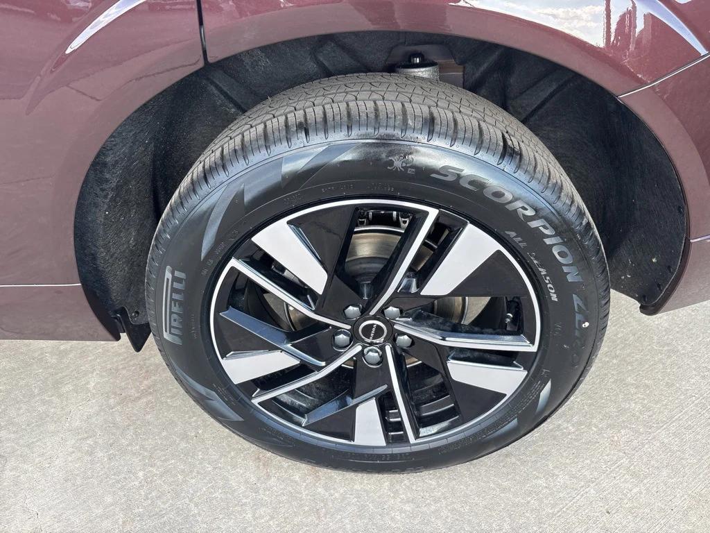 new 2026 Volvo XC60 car, priced at $58,105
