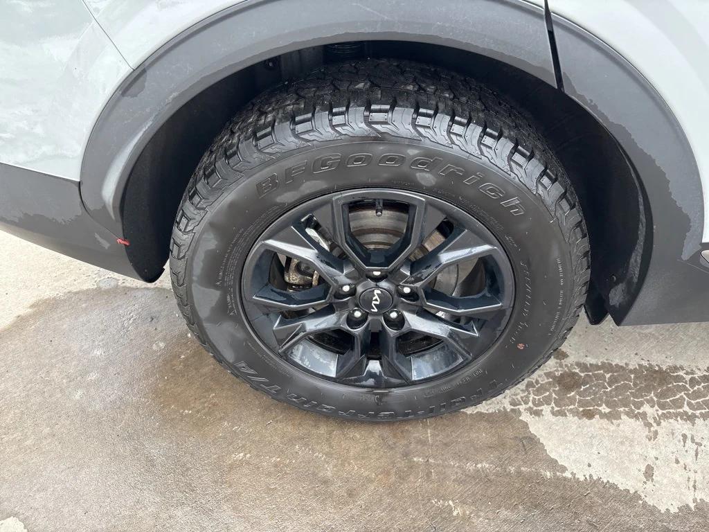 used 2024 Kia Sportage car, priced at $28,995