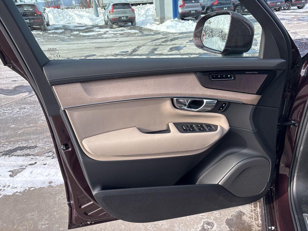 new 2026 Volvo XC90 car, priced at $73,130