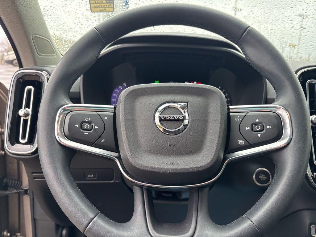 used 2023 Volvo XC40 car, priced at $31,995