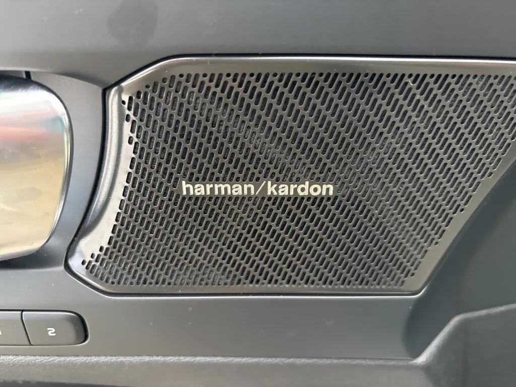 used 2023 Volvo XC40 car, priced at $32,995