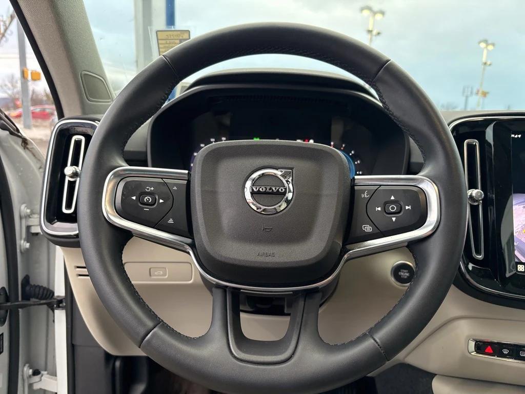 used 2023 Volvo XC40 car, priced at $32,995