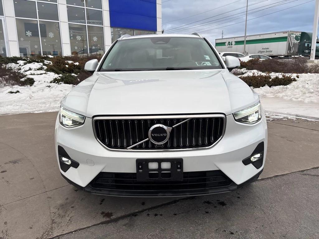 used 2023 Volvo XC40 car, priced at $32,995