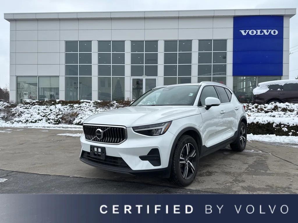 used 2025 Volvo XC40 car, priced at $30,857