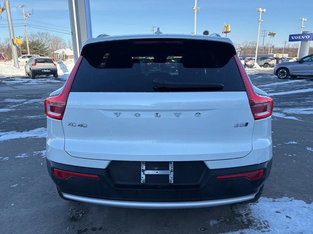 used 2023 Volvo XC40 car, priced at $25,486