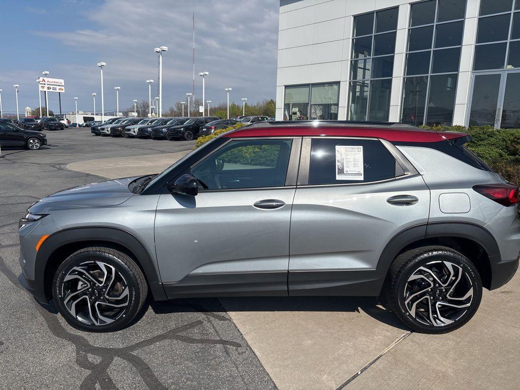 used 2025 Chevrolet TrailBlazer car, priced at $27,610