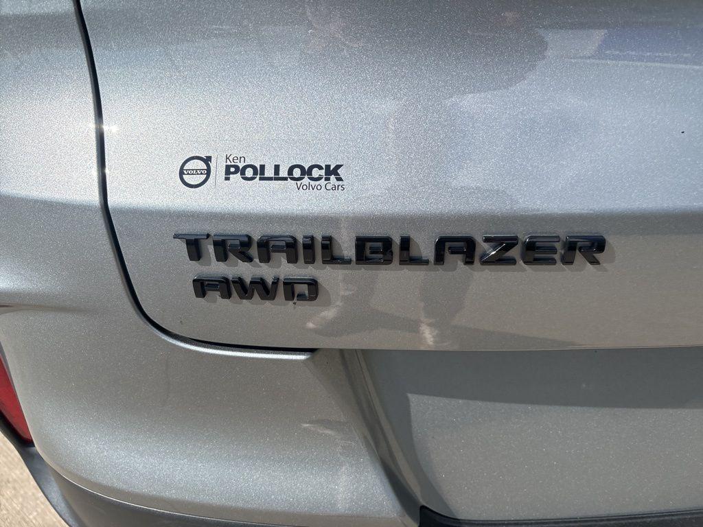 used 2025 Chevrolet TrailBlazer car, priced at $27,610