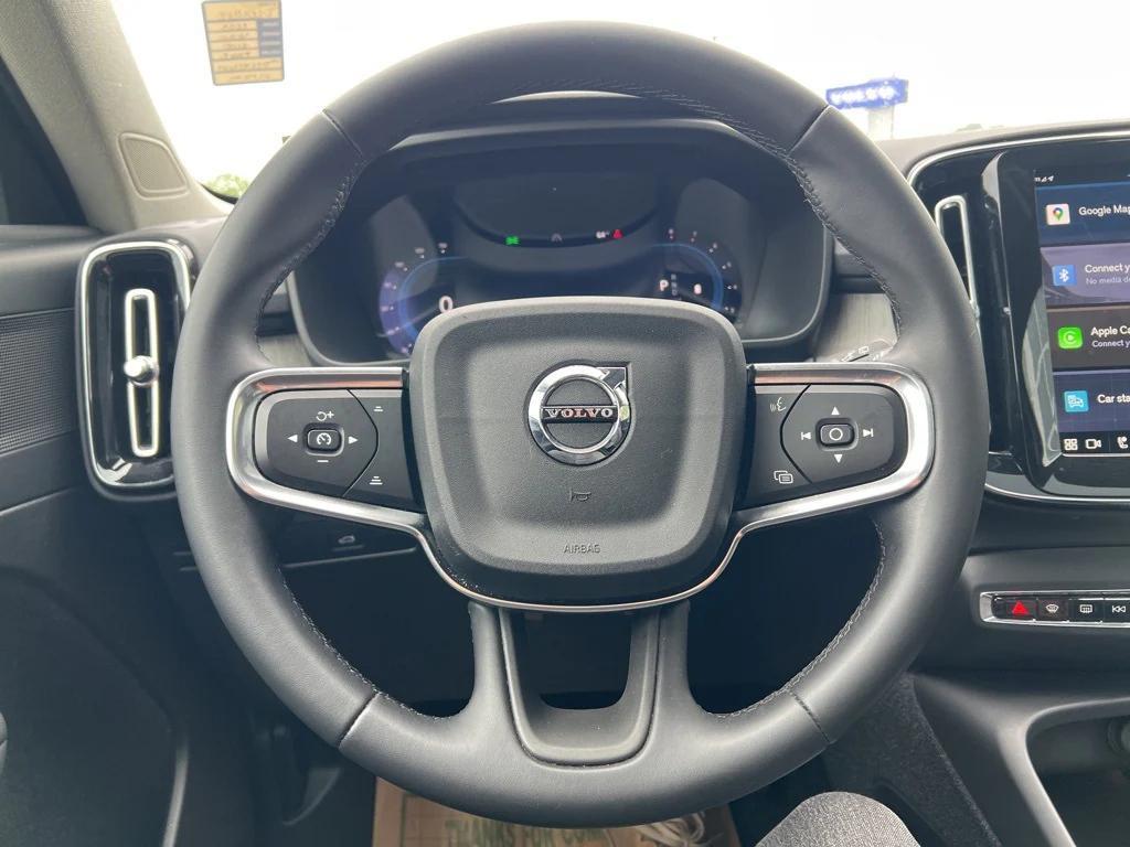 used 2023 Volvo XC40 car, priced at $32,879